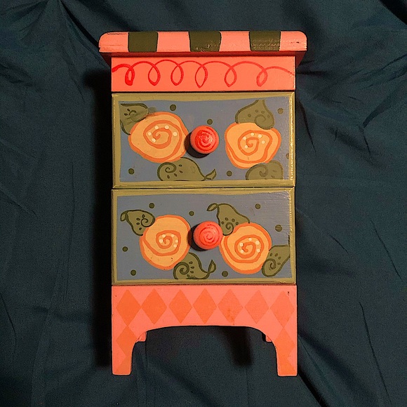 Milson & Louis Jewelry Box - Picture 1 of 6